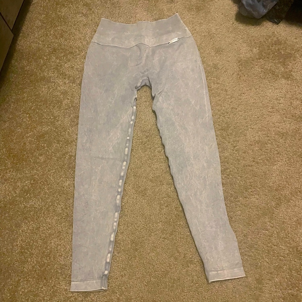 Bombshell new without tags mineral seamless leggings